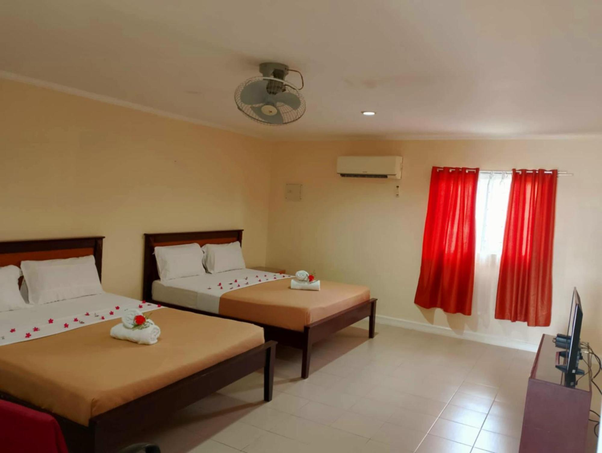 Villa Del Pueblo Inn Panglao City Exterior foto