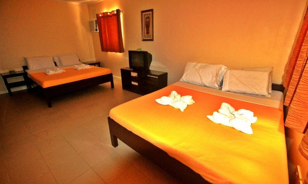Villa Del Pueblo Inn Panglao City Exterior foto